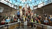 PICTURES/Greenwich - Cutty Sark - Clipper Ship/t_Lots of figureheads.jpg